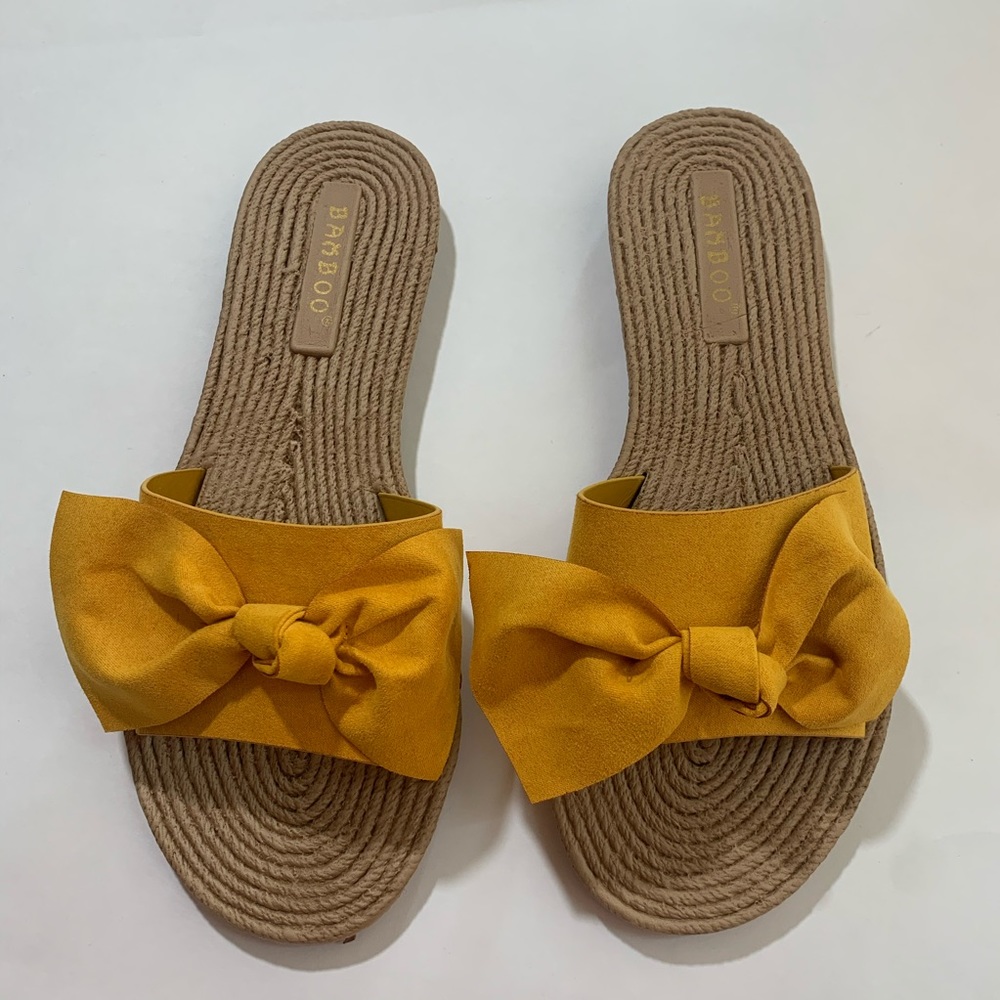 Bow Detail Espadrille Slide Sandals - Picture 3 of 6